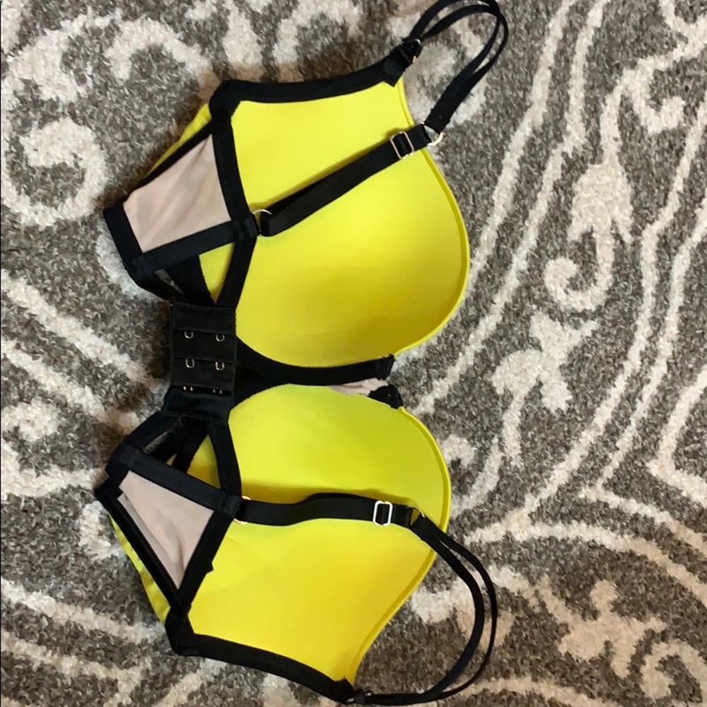 Intimates - Picture 2 of 3
